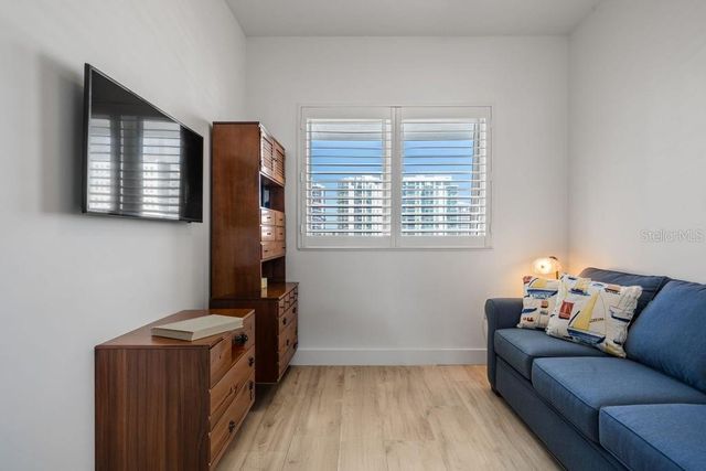 1155 N GULFSTREAM AVENUE 802, Sarasota, FL 34236
