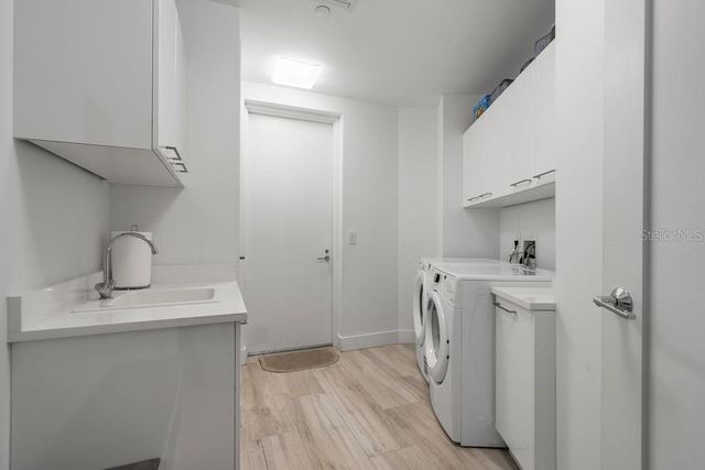 1155 N GULFSTREAM AVENUE 802, Sarasota, FL 34236