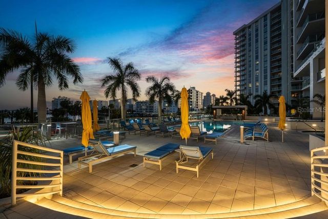 1155 N GULFSTREAM AVENUE 802, Sarasota, FL 34236