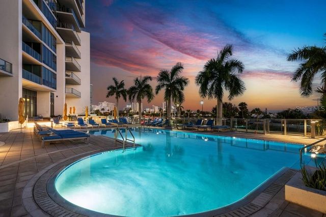 1155 N GULFSTREAM AVENUE 802, Sarasota, FL 34236
