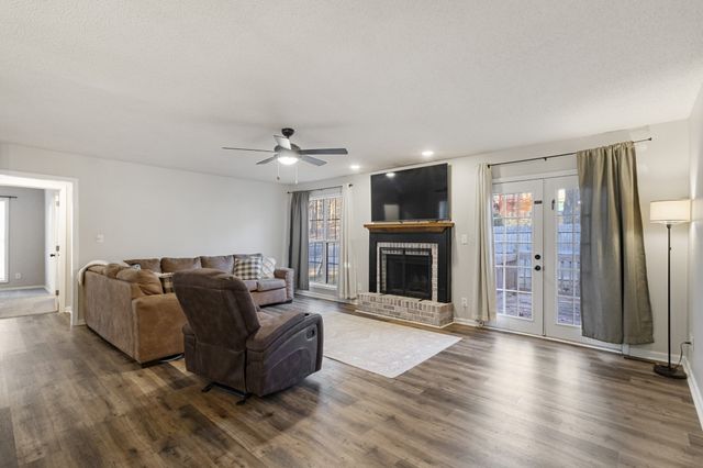 3497 Hunters Rdg, Woodlawn, TN 37191
