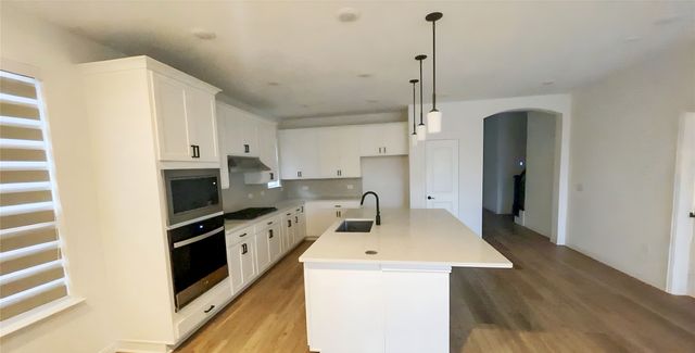 3925 Calderwood Drive, Mckinney, TX 75071