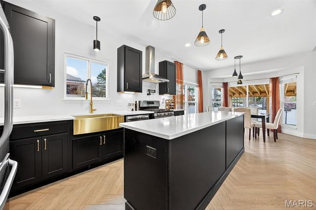 4 Sunset Acres Drive, Cottleville, MO 63304