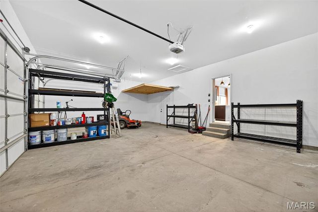 4 Sunset Acres Drive, Cottleville, MO 63304