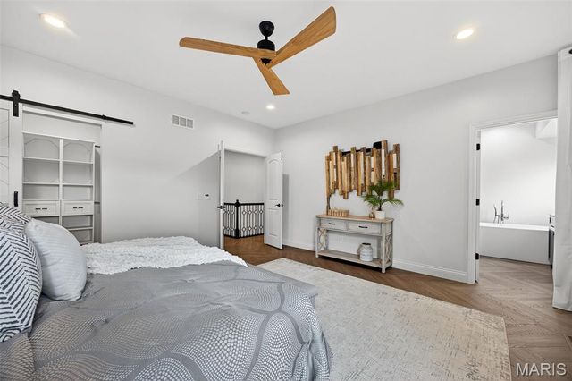 4 Sunset Acres Drive, Cottleville, MO 63304