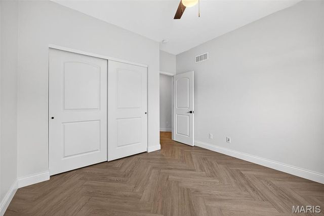 4 Sunset Acres Drive, Cottleville, MO 63304