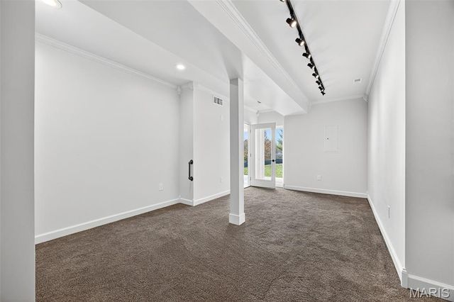 4 Sunset Acres Drive, Cottleville, MO 63304