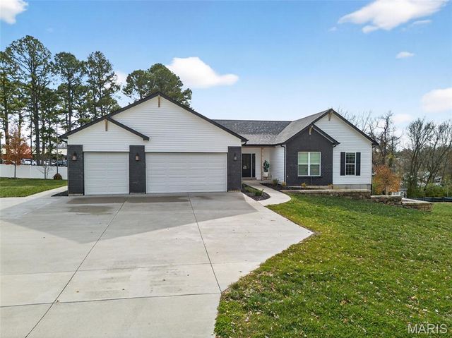 4 Sunset Acres Drive, Cottleville, MO 63304