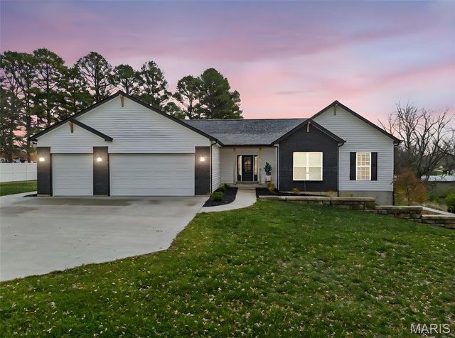 4 Sunset Acres Drive, Cottleville, MO 63304