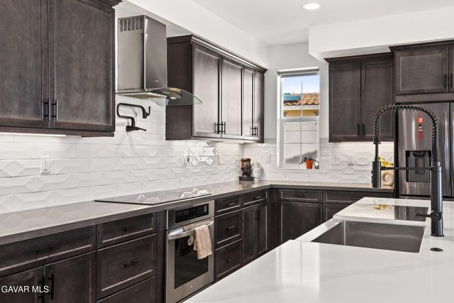 3743 Eliopulos Ranch Drive, Palmdale, CA 93551