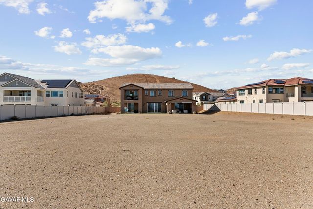 3743 Eliopulos Ranch Drive, Palmdale, CA 93551