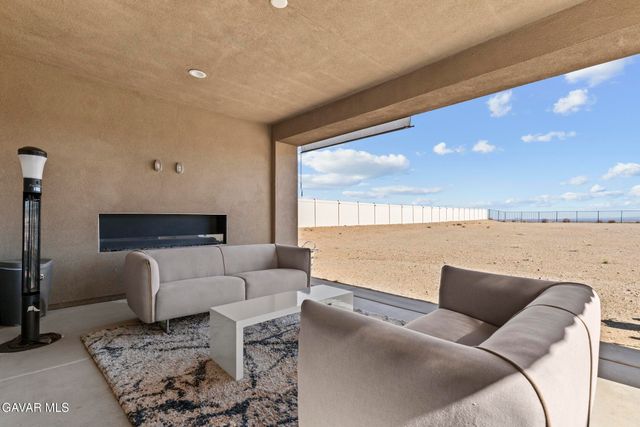 3743 Eliopulos Ranch Drive, Palmdale, CA 93551