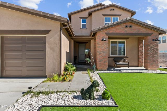 3743 Eliopulos Ranch Drive, Palmdale, CA 93551