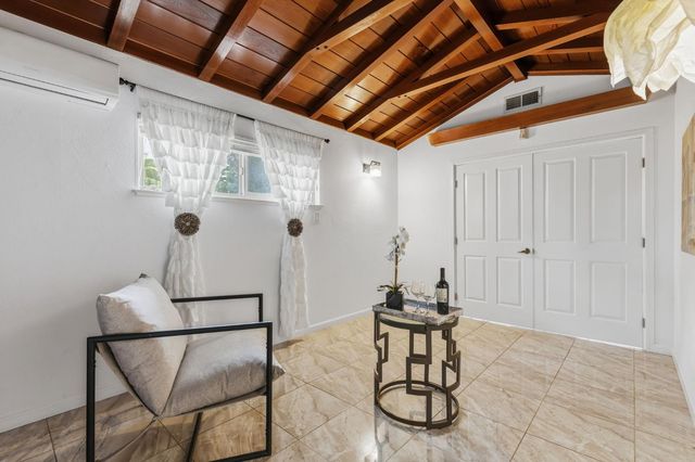 2818 Clark Ave, Carmichael, CA 95608