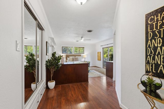 2818 Clark Ave, Carmichael, CA 95608
