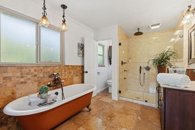 2818 Clark Ave, Carmichael, CA 95608