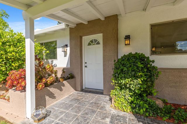 2818 Clark Ave, Carmichael, CA 95608