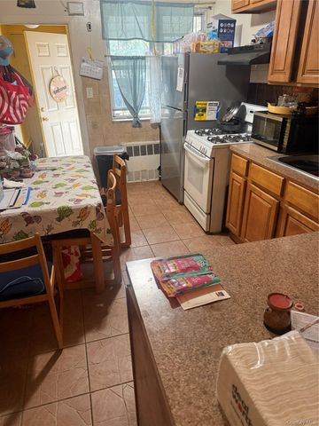 201 E 59th Street, Brooklyn, NY 11203