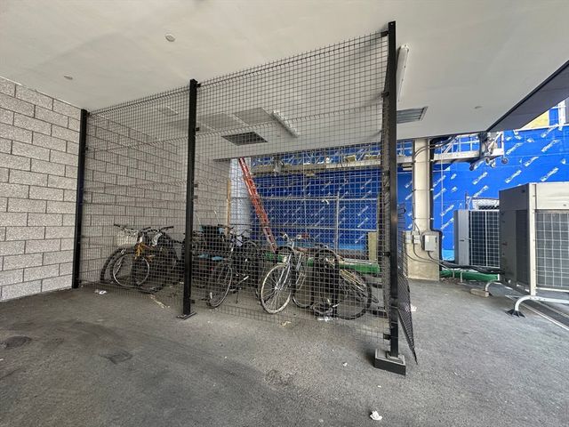 211 Green St. 205, Boston, MA 02130