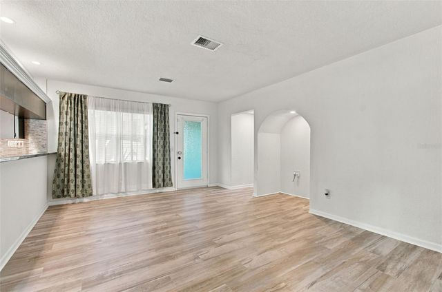 1711 N HIGHLAND AVENUE, Clearwater, FL 33755