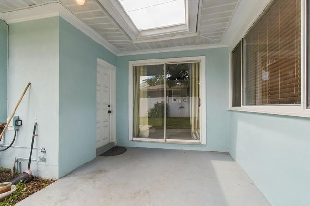 1711 N HIGHLAND AVENUE, Clearwater, FL 33755