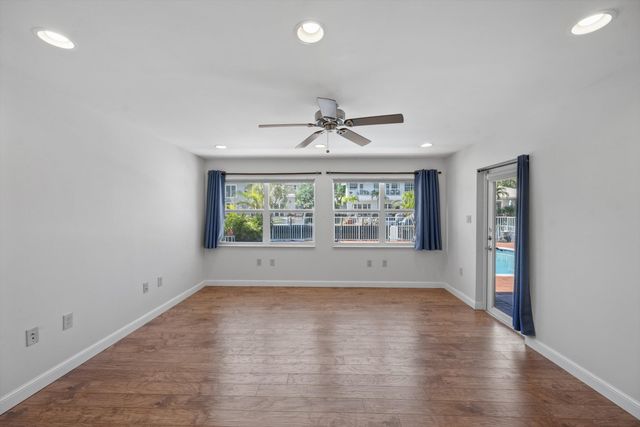 330 SE 9th Court, Pompano Beach, FL 33060
