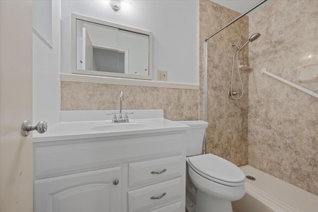 330 SE 9th Court, Pompano Beach, FL 33060