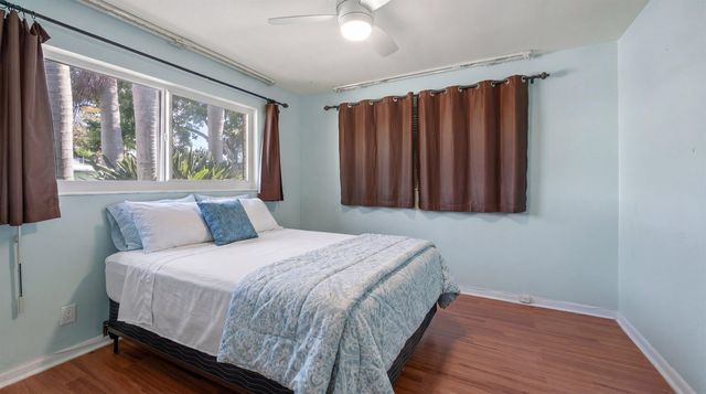 330 SE 9th Court, Pompano Beach, FL 33060