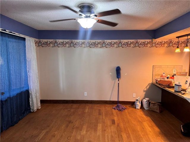 636 N 55th Street, Kansas City, KS 66102