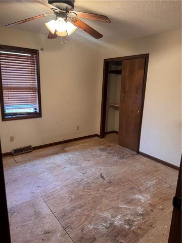 636 N 55th Street, Kansas City, KS 66102