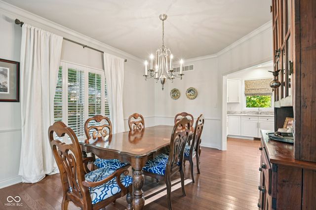 4295 Riverbirch Run, Zionsville, IN 46077