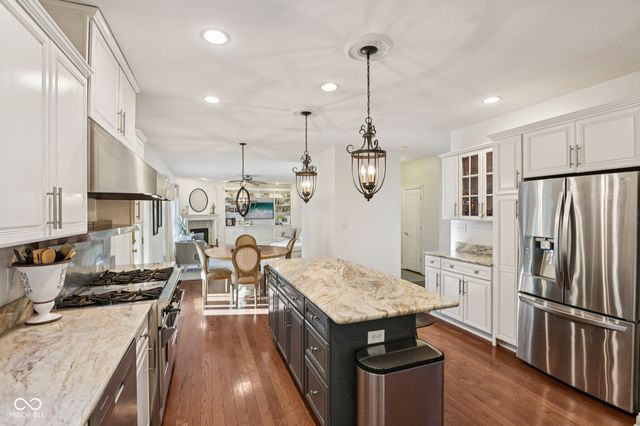 4295 Riverbirch Run, Zionsville, IN 46077