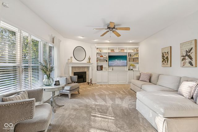 4295 Riverbirch Run, Zionsville, IN 46077