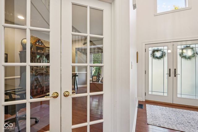 4295 Riverbirch Run, Zionsville, IN 46077