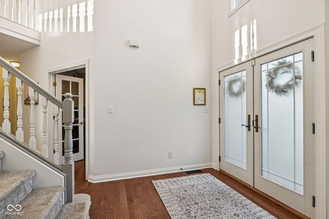 4295 Riverbirch Run, Zionsville, IN 46077