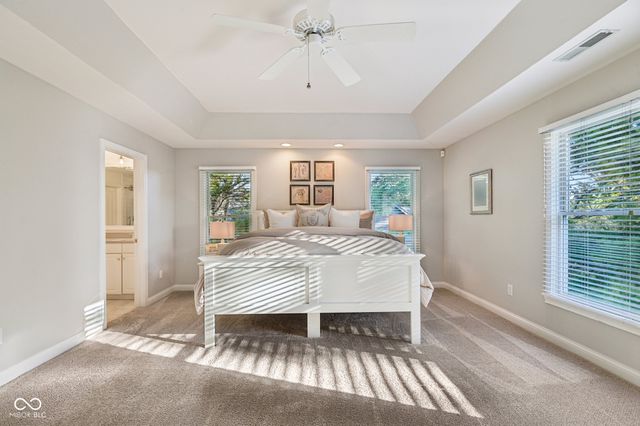 4295 Riverbirch Run, Zionsville, IN 46077