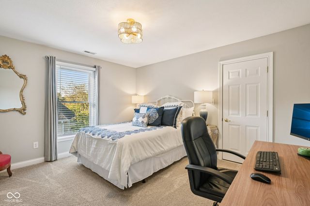 4295 Riverbirch Run, Zionsville, IN 46077