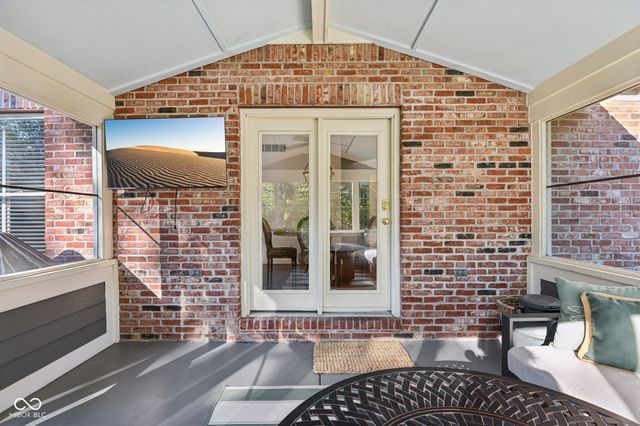 4295 Riverbirch Run, Zionsville, IN 46077