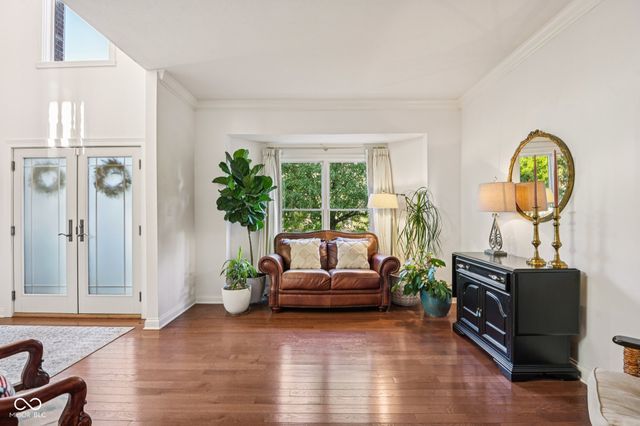 4295 Riverbirch Run, Zionsville, IN 46077