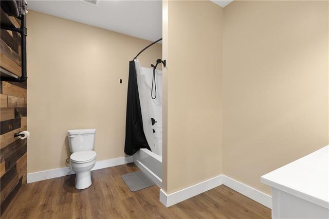 2710 NE CC Highway, Leeton, MO 64761