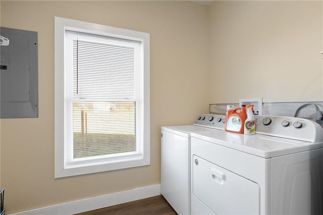 2710 NE CC Highway, Leeton, MO 64761