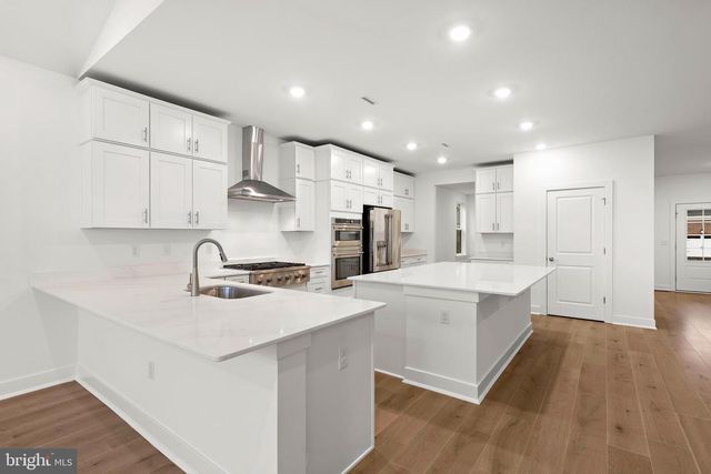 53 AARON TRUEHART, Titusville, NJ 08560