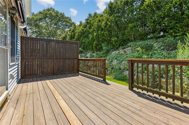 129 Mechanic Street 7, Stonington, CT 06379