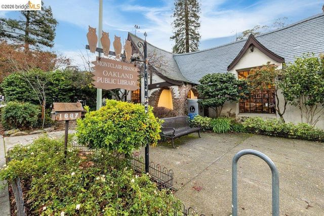 31 Harbord Court, Oakland, CA 94618