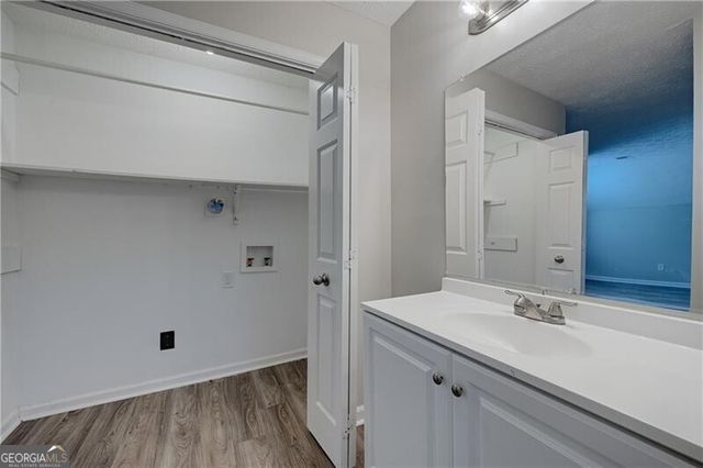 6934 Cottonwood Trail, Riverdale, GA 30296