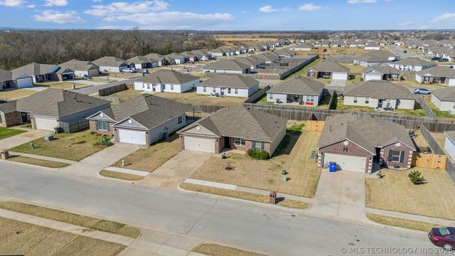 11418 S 238th East Avenue, Broken Arrow, OK 74014