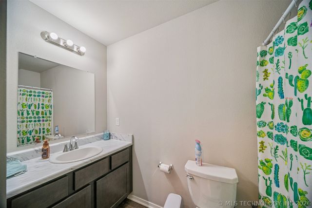 11418 S 238th East Avenue, Broken Arrow, OK 74014