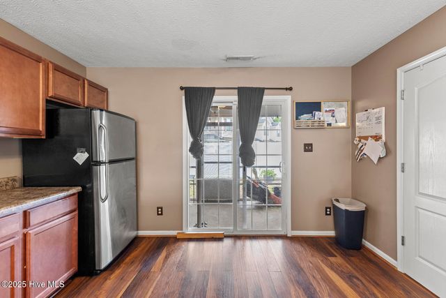 300 Glen Cannon Drive, Jacksonville, NC 28546