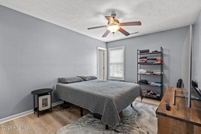 300 Glen Cannon Drive, Jacksonville, NC 28546