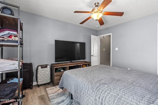 300 Glen Cannon Drive, Jacksonville, NC 28546